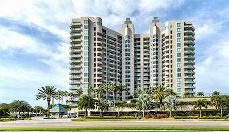 1560 Gulf Blvd #1005 Clearwater, FL 33767