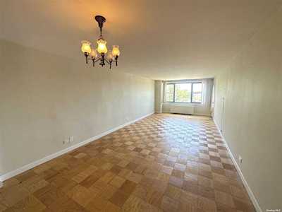 61-20 Grand Central Parkway #C700 Forest Hills, NY 11375