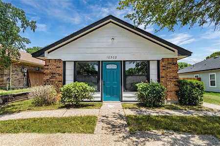 10302 Lone Pine Lane Fort Worth, TX 76108