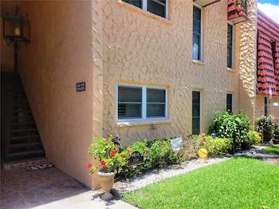 114 Buttonwood CIRCLE #114 Seminole, FL 33777