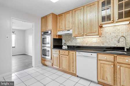 205 Yoakum Parkway #1022 Alexandria, VA 22304