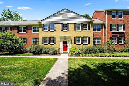 6720 W Wakefield Dr #A-1 Alexandria, VA 22307