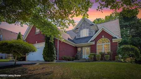 217 Nipper Ct Shepherdsville, KY 40165