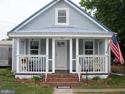 104 E 3rd St Seaford, DE 19973