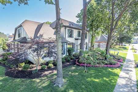 8794 River Pine Dr Cordova, TN 38016