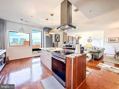 10 E Lee St #807 Baltimore, MD 21202