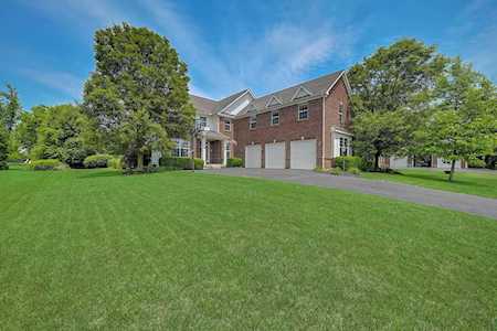8429 Maple Leaf Court Powell, OH 43065