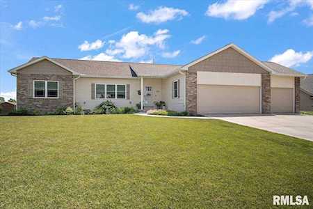 303 Gillman Ave Washington, IL 61571