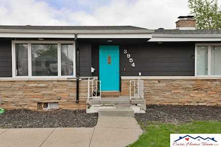 3954 MCMAHON Ave Bellevue, NE 68147