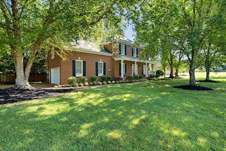 1240 Ascot Ln Franklin, TN 37064