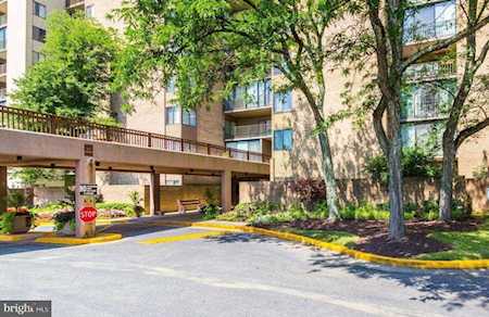 9200 Edwards Way #809 Adelphi, MD 20783