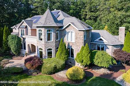 2 Graham Place Perrineville, NJ 08535