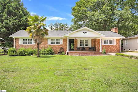 402 Reeves Simpsonville, SC 29681