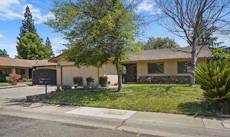 5342 Nyoda Way Carmichael, CA 95608