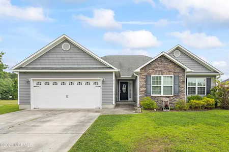 215 Merin Height Road Jacksonville, NC 28546