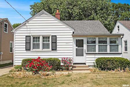 2317 W Callender Ave West Peoria, IL 61604