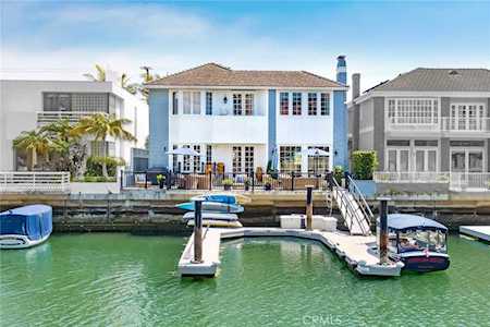 806 Harbor Island Dr Newport Beach, CA 92660