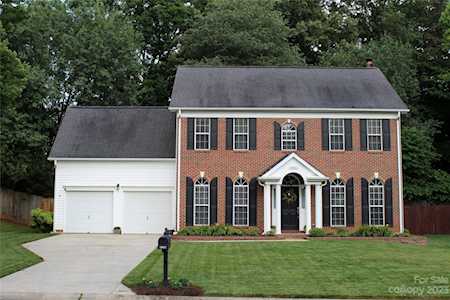 13823 Hatton Cross Dr Charlotte, NC 28278
