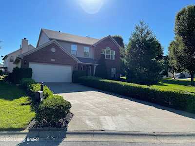 5601 Collington Ct Louisville, KY 40241
