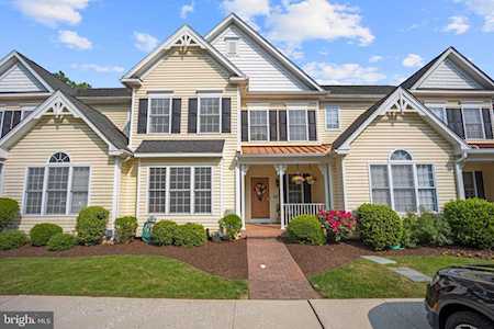 60 Victoria Square Media, PA 19063