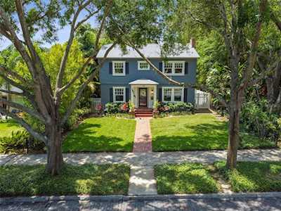 140 25th Ave N St. Petersburg, FL 33704