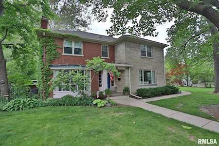 3027 N Bigelow St Peoria, IL 61604