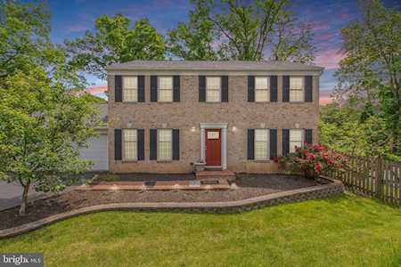 7585 Ruxton Dr Springfield, VA 22153