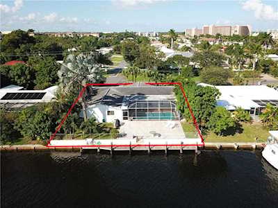 2712 NE 12th St Pompano Beach, FL 33062