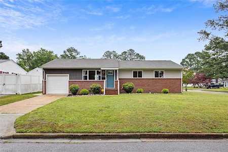1215 Tatem Ave Portsmouth, VA 23701