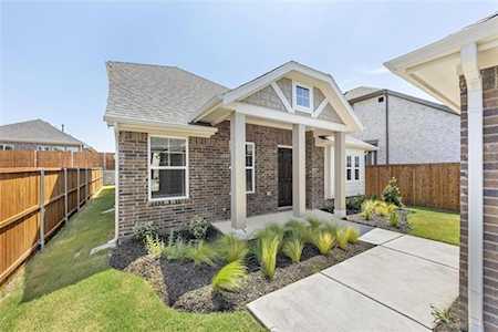 4004 Goldfinch Haven Melissa, TX 75454