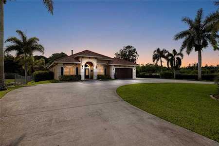 5701 SW 210 Ter Southwest Ranches, FL 33332