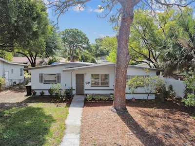 236 NW Madison CIRCLE N St. Petersburg, FL 33702