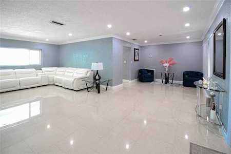 854 Royal Palm Beach Blvd Royal Palm Beach, FL 33411
