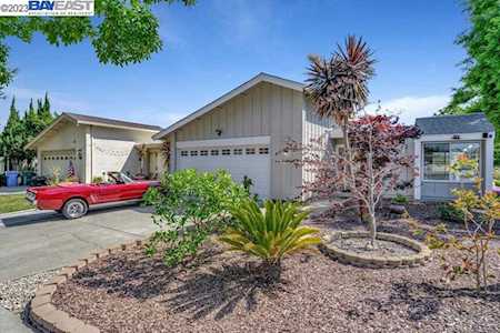 36681 Port Sailwood Dr Newark, CA 94560