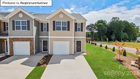 8009 Murray Branch Dr Charlotte, NC 28216