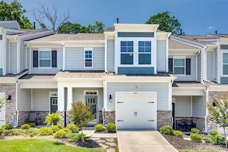 663 Cypress Glen Ln Lake Wylie, SC 29710