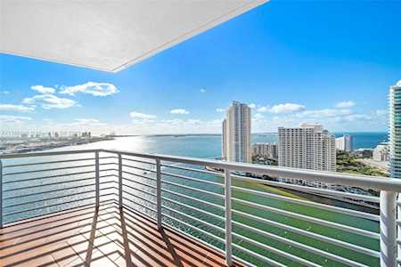335 S Biscayne Blvd #3009 Miami, FL 33131