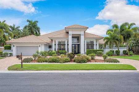 6670 Newport Lake Circle Boca Raton, FL 33496