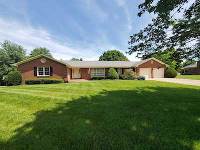 195 Timberlane Ct Nicholasville, KY 40356