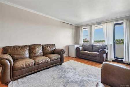 1523 Central Park Avenue #18 FG Yonkers, NY 10710