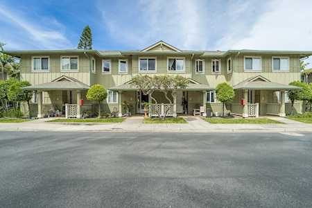 33 Kaalea Way #10B Wailuku, HI 96793