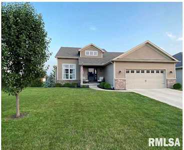 1400 Westminster Dr Washington, IL 61571
