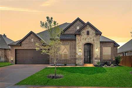 108 Mockingbird Hill Drive Joshua, TX 76058