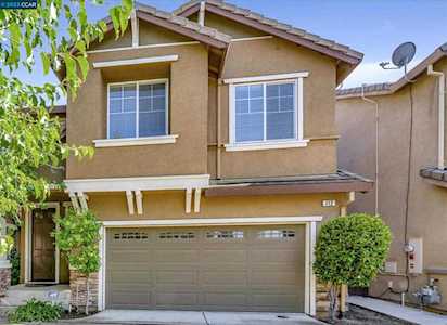 112 Kapalua Bay Cir Pittsburg, CA 94565