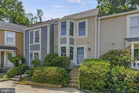 11255 Silentwood Ln Reston, VA 20191