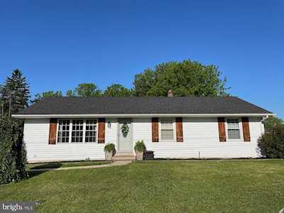 22 Nolt Ave Willow Street, PA 17584