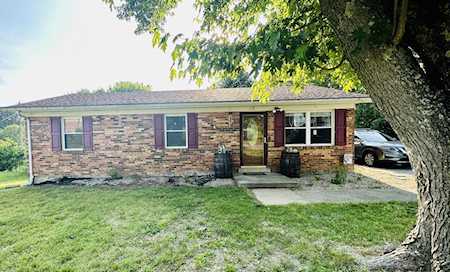 110 Springside Ct Frankfort, KY 40601