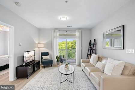 801 S Greenbrier St #319 Arlington, VA 22204