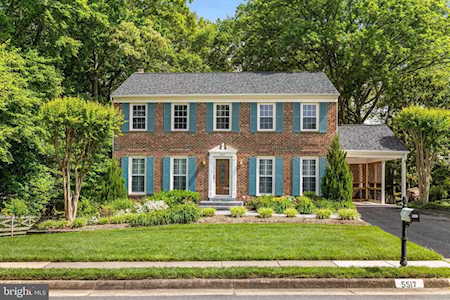 5517 Shooters Hill Ln Fairfax, VA 22032
