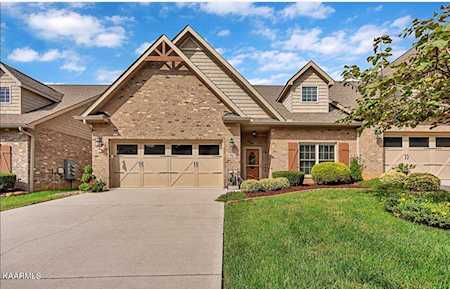 941 Bishop Knoll Ln Knoxville, TN 37938